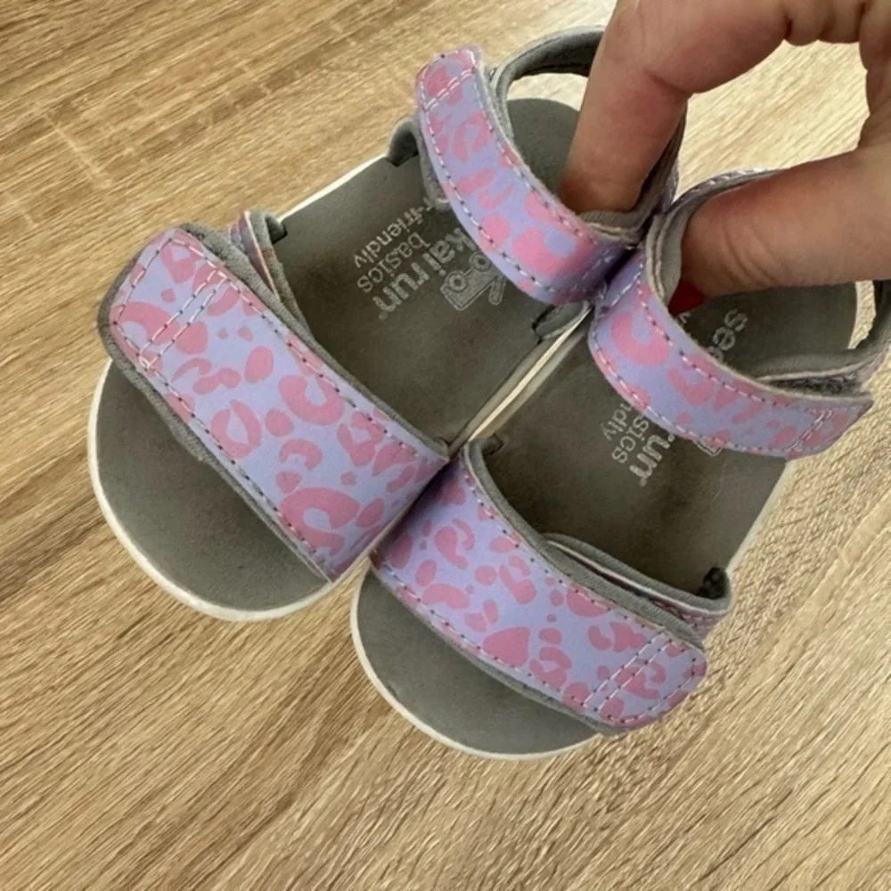 See Kai Run Logan Pink & Purple Cheetah Toddler‎ Girl Sandals